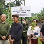 Fakultas Farmasi Unmas Denpasar Laksanakan Program Bina Desa Sehat di Desa Taman, Abiansemal